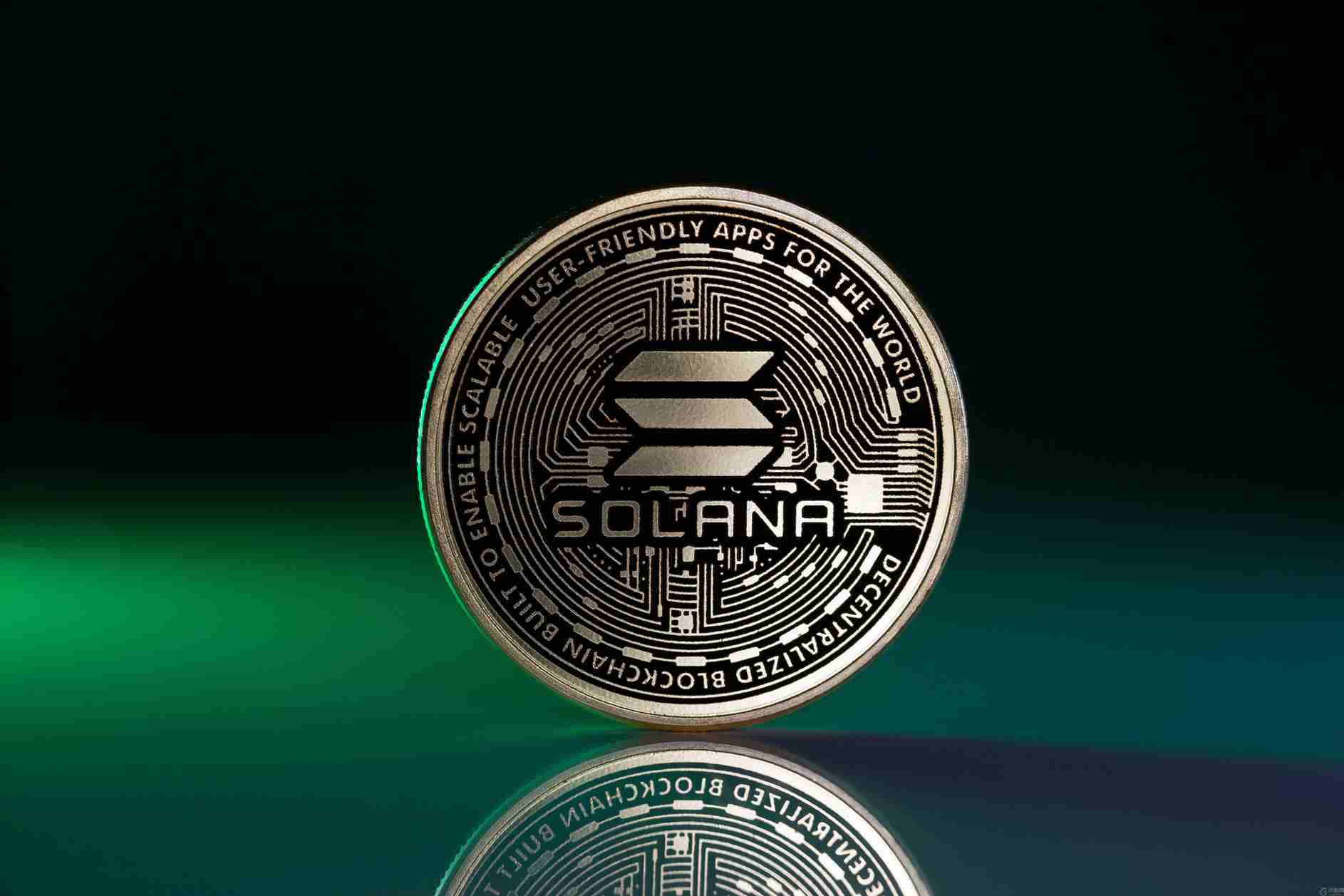Solana 终止对 Saga Phone 的支持，分析师目标价为 450 美元
