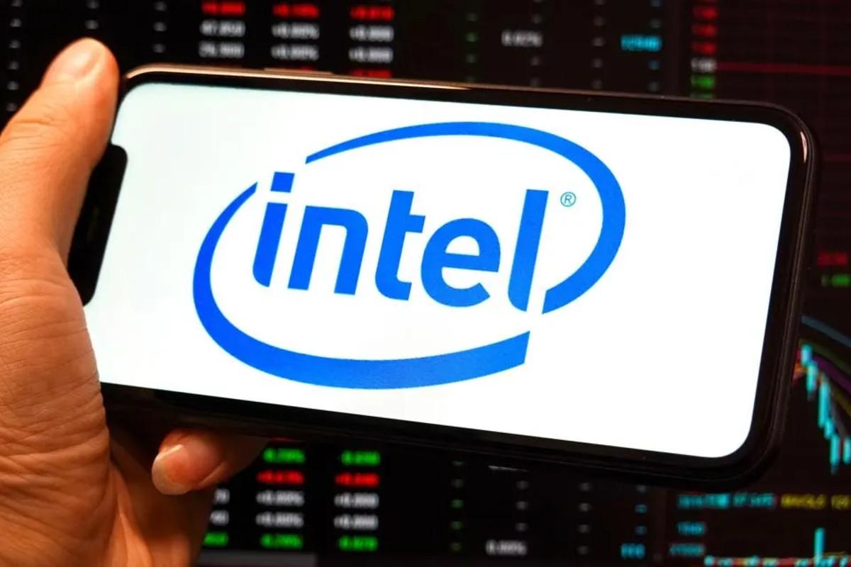 英特尔 (INTC) 股价面临 40 美元阻力位：反弹即将到来