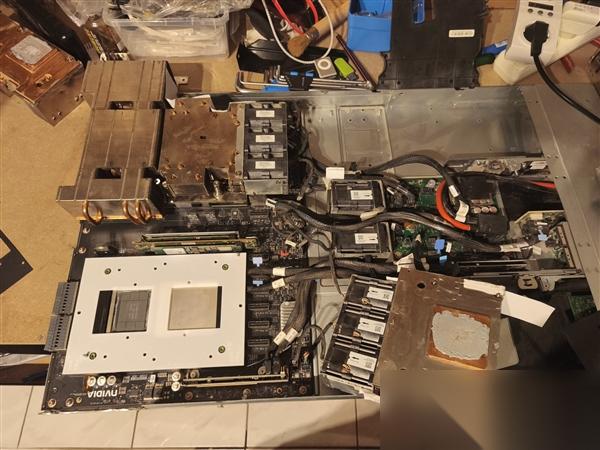 赚翻了 5万买下价值56万主机 960G内存回本